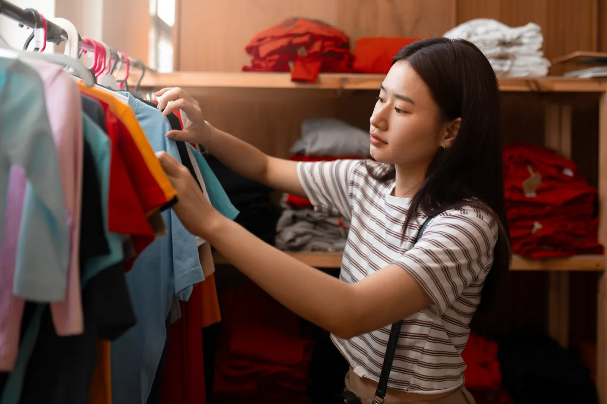 Resale and Upcycling Fashion